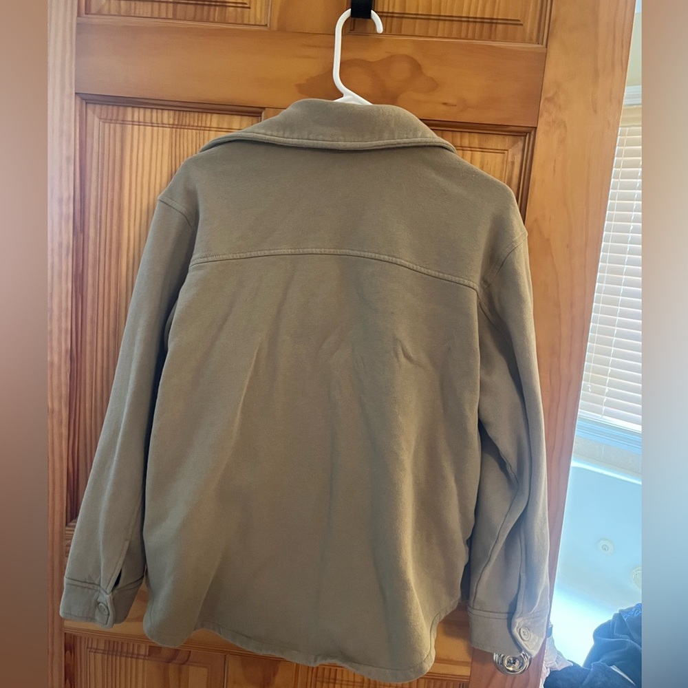 Button up shacket - Picture 2 of 2